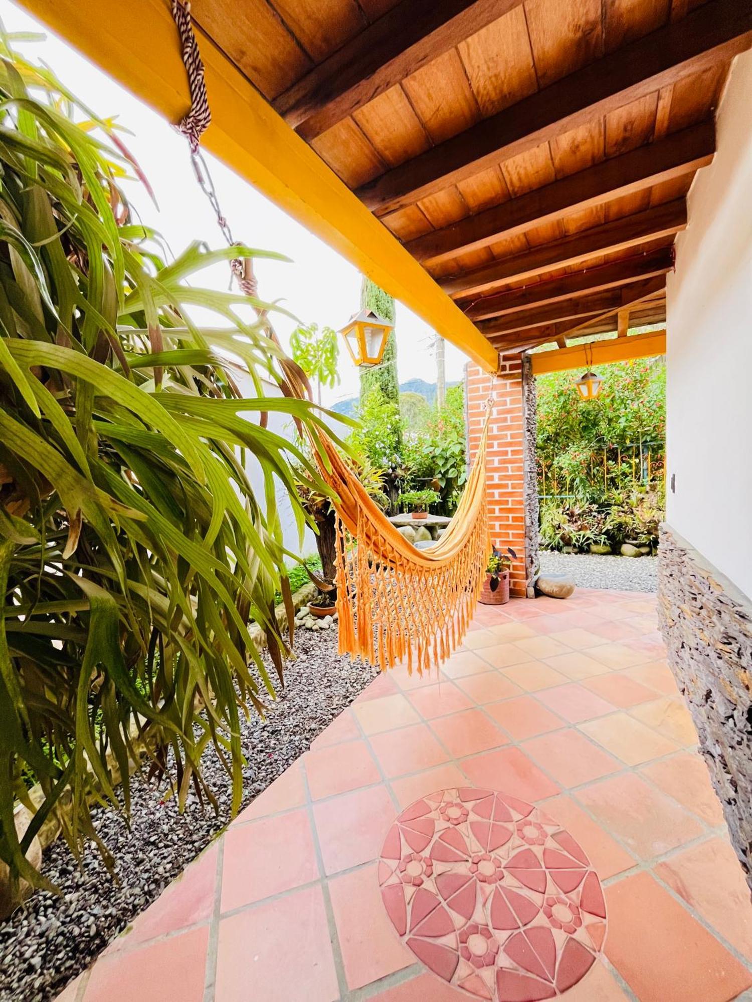 Casa De Las Rocas Hostel Jardín Exterior foto
